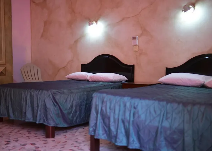 D'margo Hotel